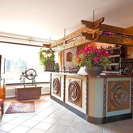 Alpenkrone Hotel 4*