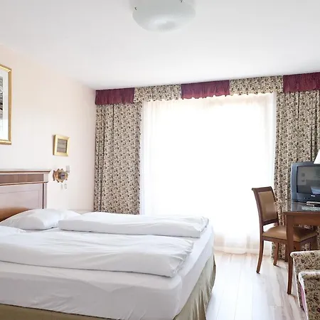 Alpenkrone Hotel