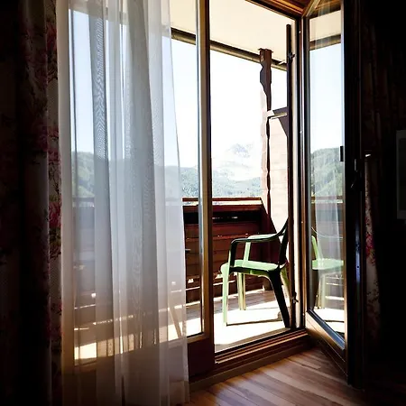 高山之冠酒店 费尔兹姆斯